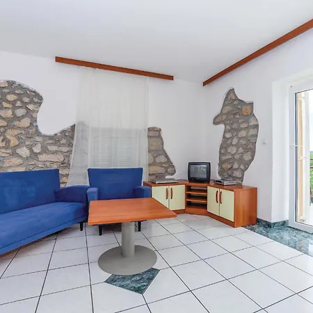 2 Bedroom In