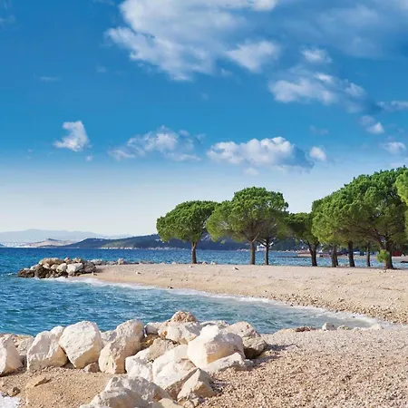 2 Bedroom Lovely In Grižane